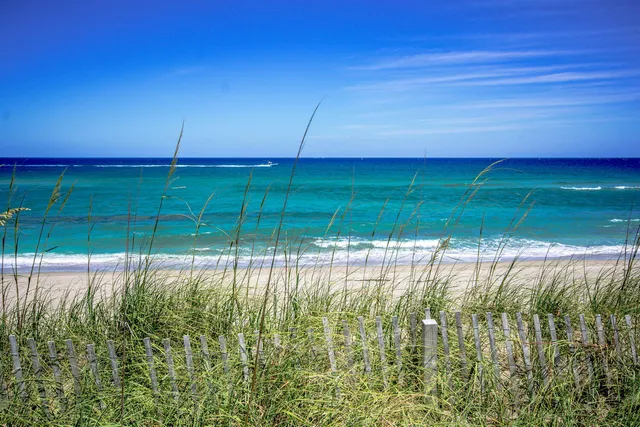 $8,000 | 5540 North Ocean Drive, Unit 8C, Singer Island, FL 33404