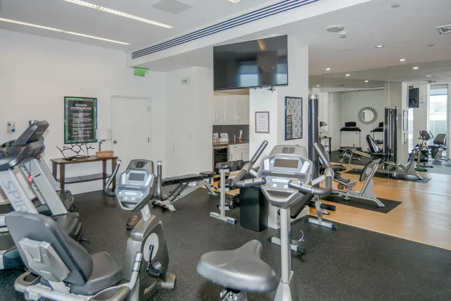 $8,000 | 5540 North Ocean Drive, Unit 8C, Singer Island, FL 33404