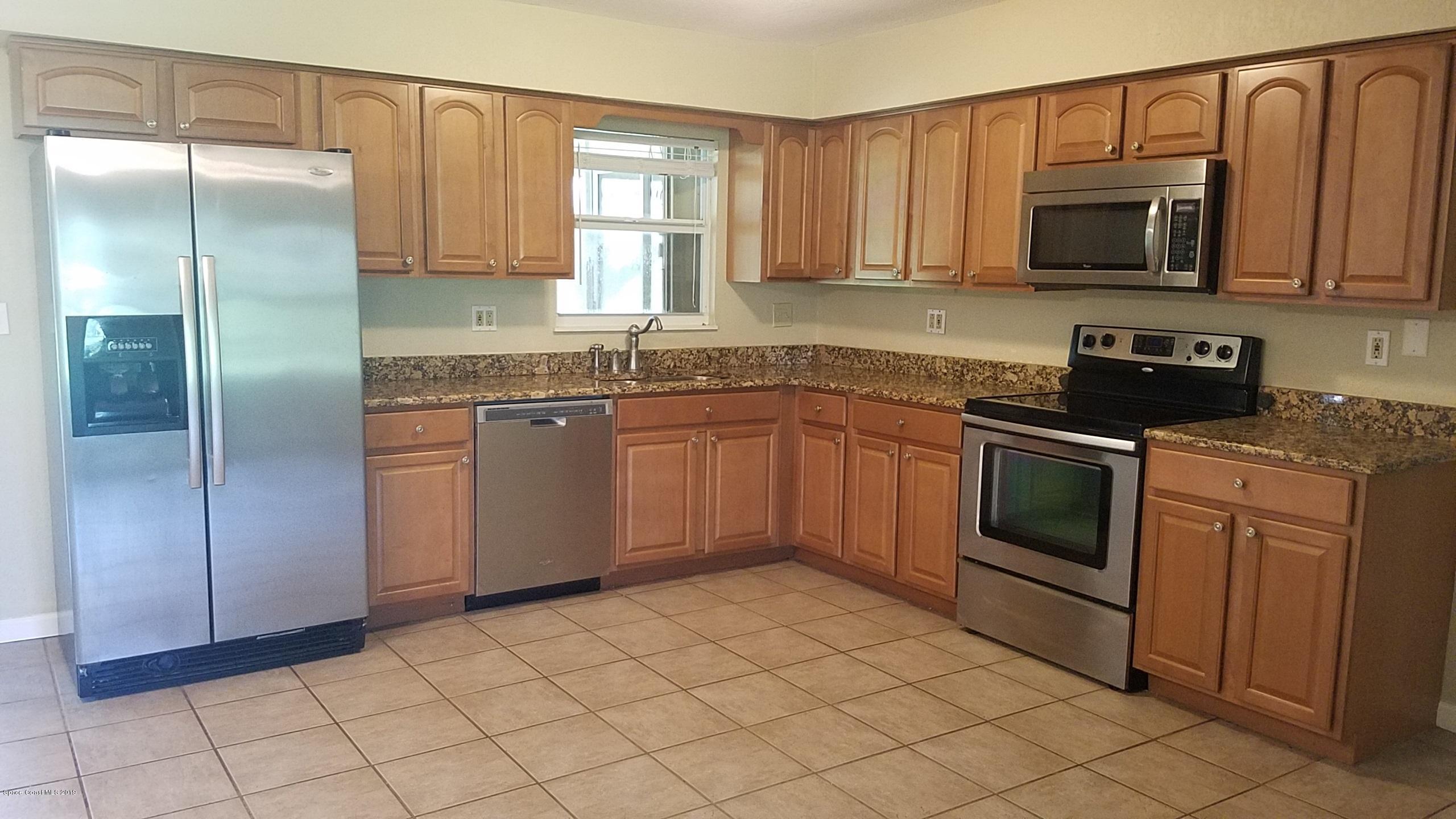 2525 Malabar Road Malabar, FL 32950 - Photo 11 of 18 2525 Malabar Kitchen 1