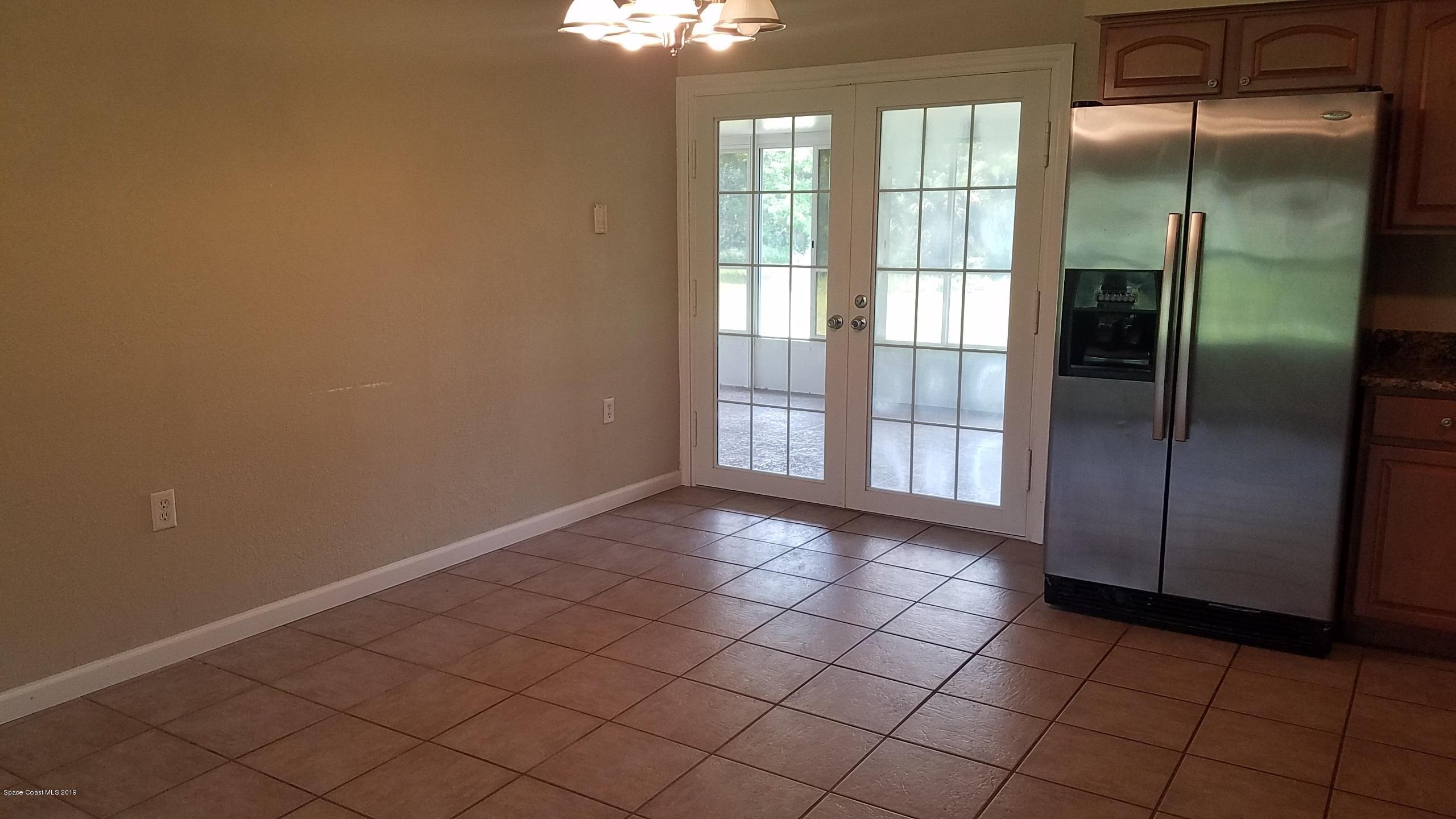 2525 Malabar Road Malabar, FL 32950 - Photo 12 of 18 2525 Malabar French Doors Nook