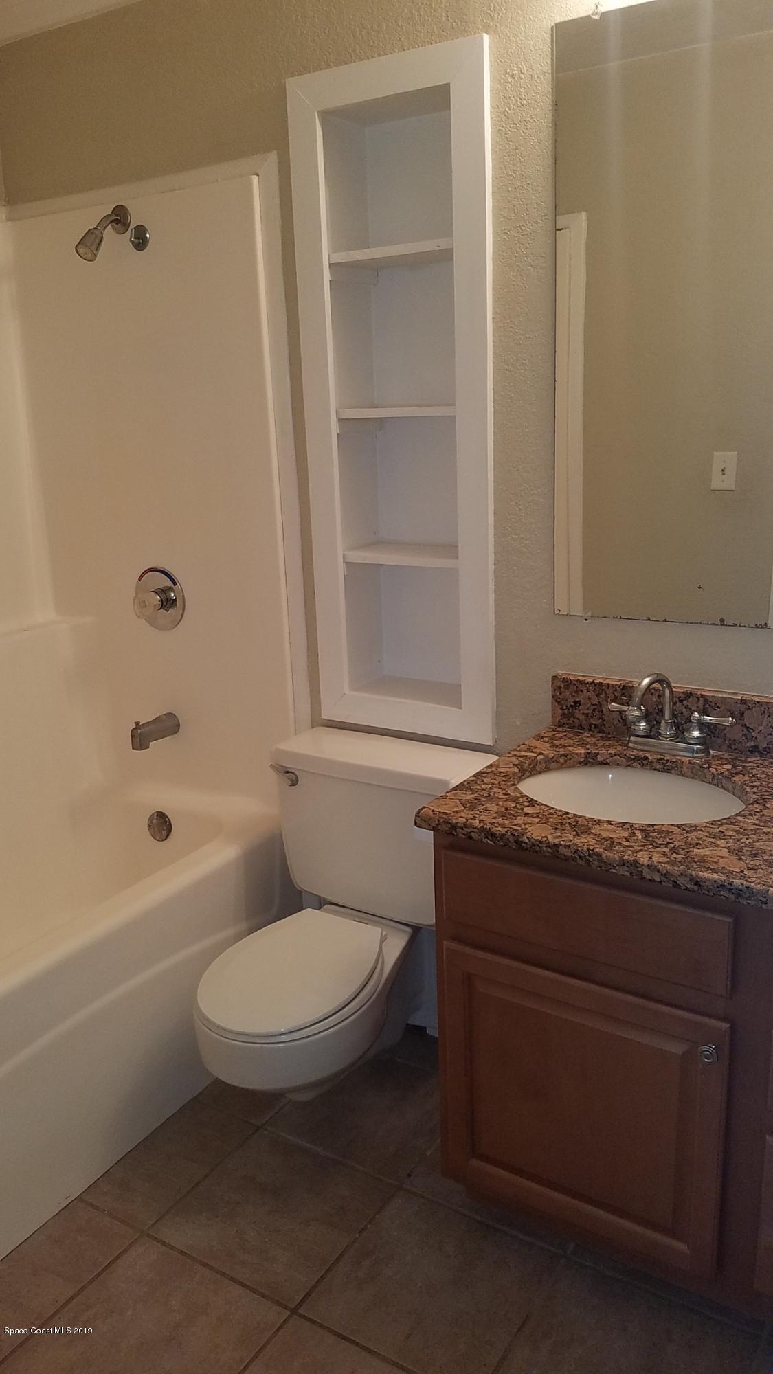 2525 Malabar Road Malabar, FL 32950 - Photo 16 of 18 2525 Malabar Bathroom 2