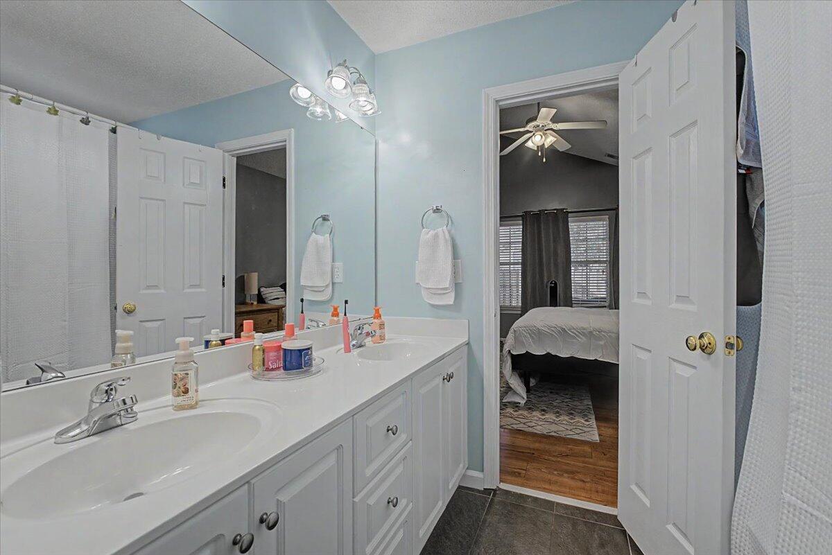 9257 Ayscough Road Summerville, SC 29485 - Photo 23 of 47 23-9257 Ayscough Road-27