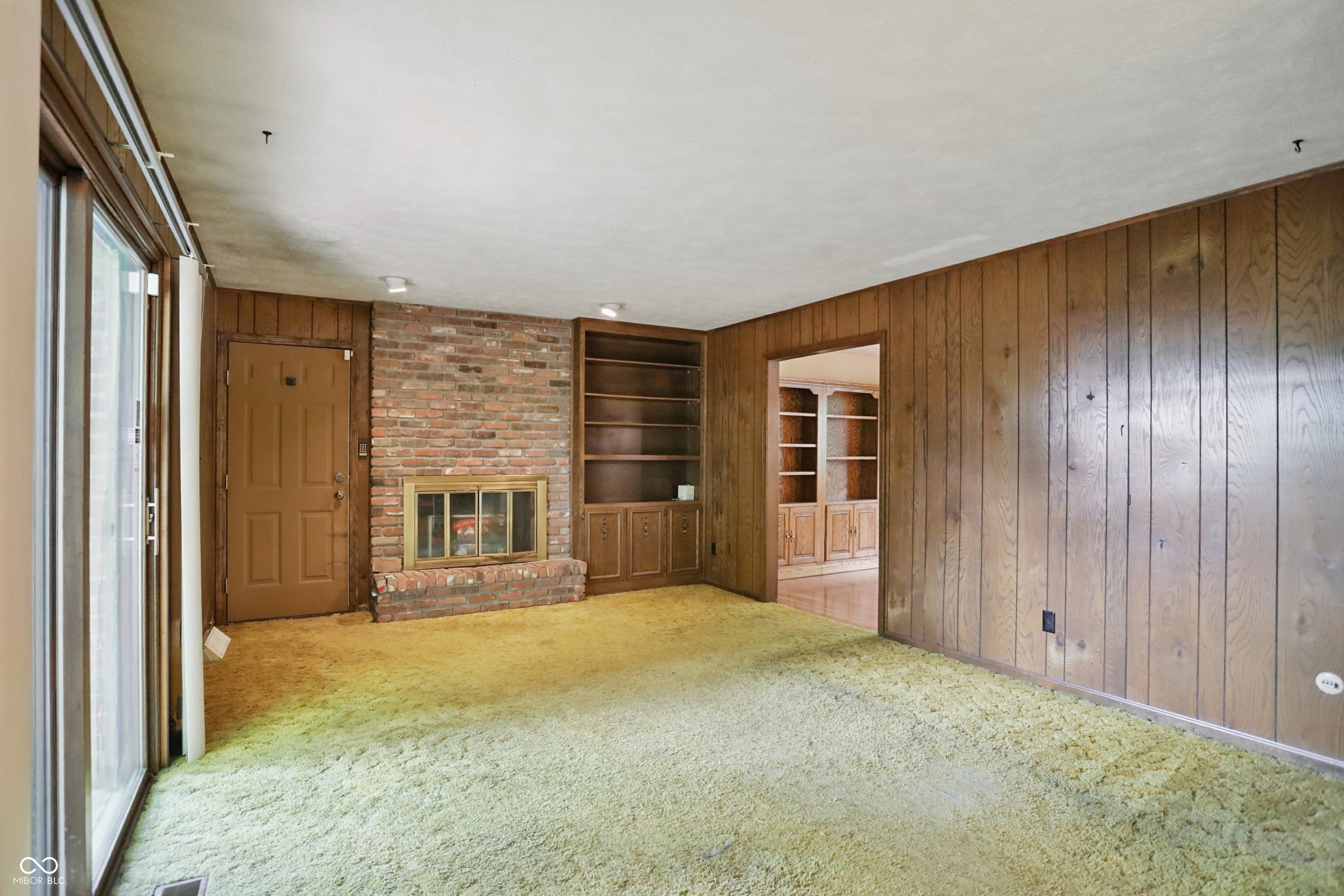 9101 Ditch Road Indianapolis, IN 46260 - Photo 12 of 39 Gallery Image 12