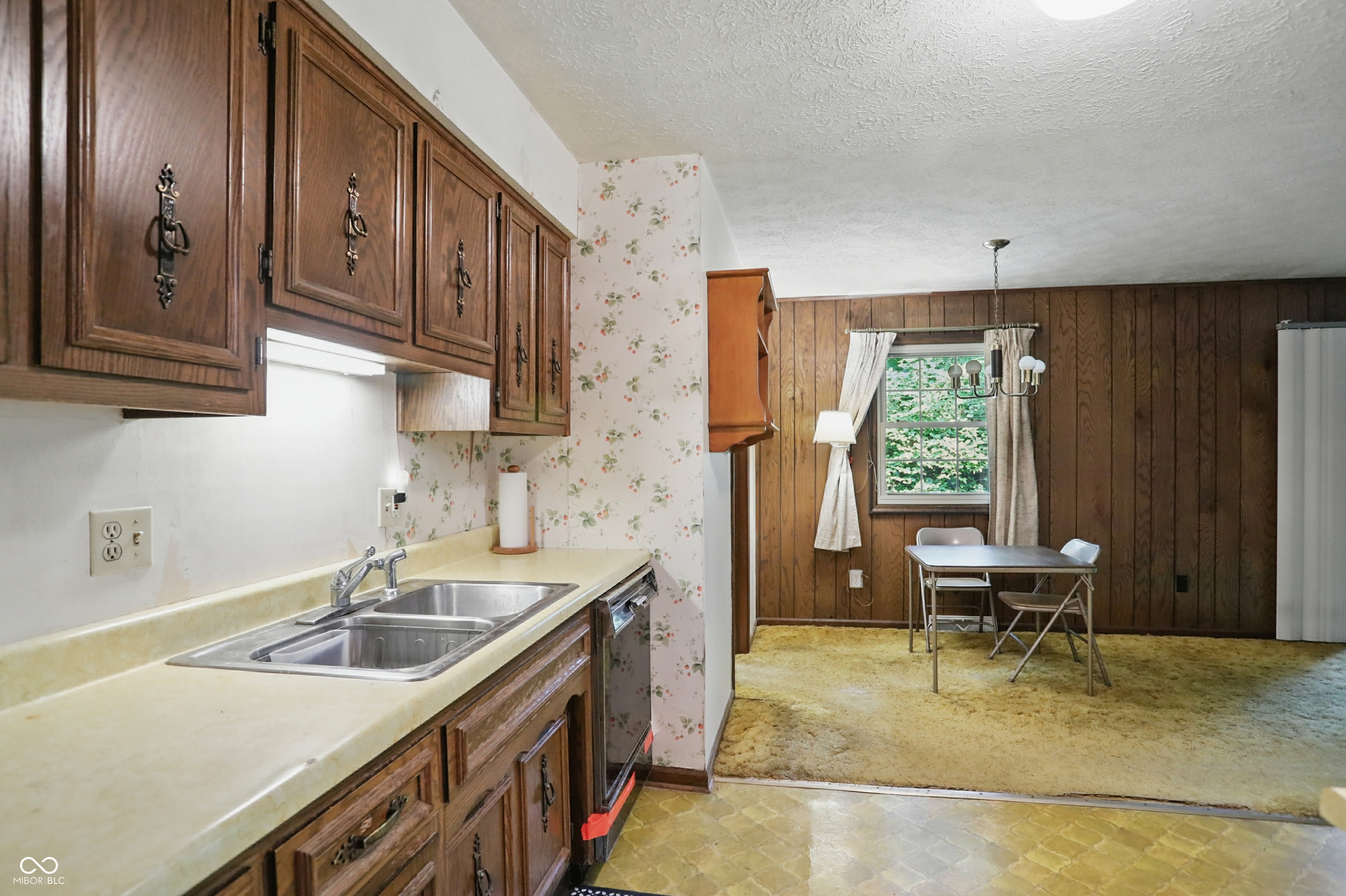 9101 Ditch Road Indianapolis, IN 46260 - Photo 19 of 39 Gallery Image 19