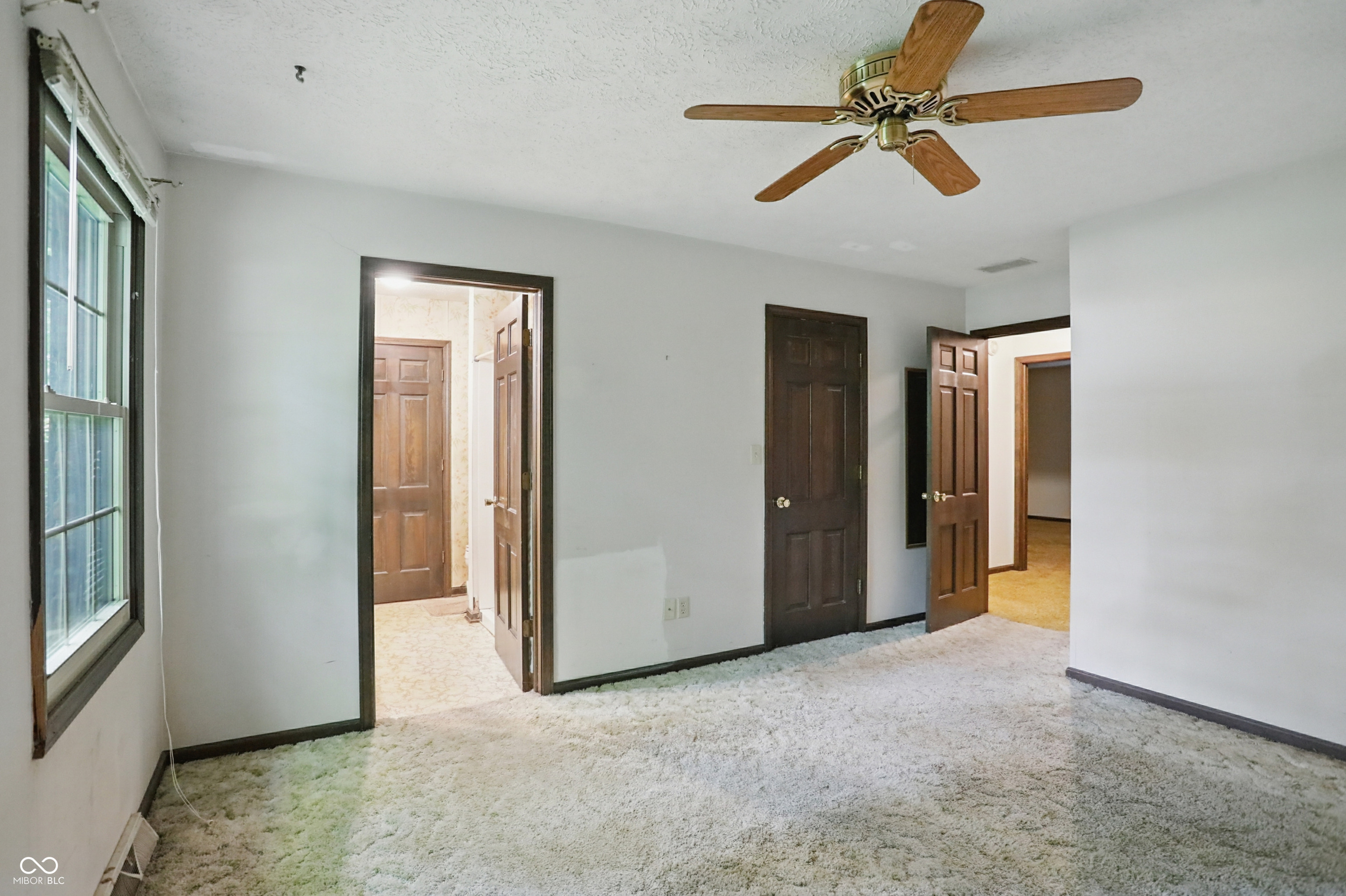 9101 Ditch Road Indianapolis, IN 46260 - Photo 23 of 39 Gallery Image 23