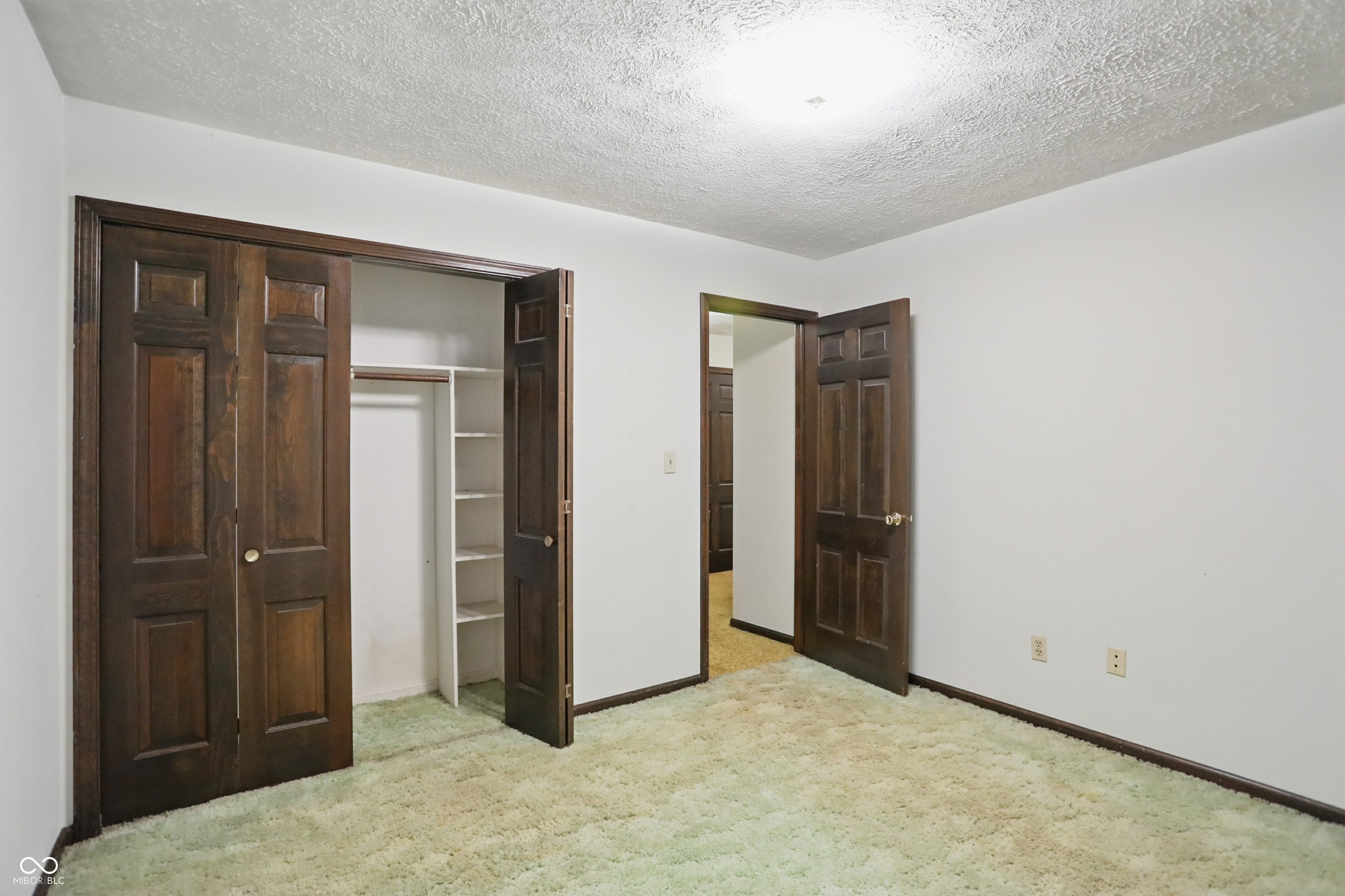 9101 Ditch Road Indianapolis, IN 46260 - Photo 34 of 39 Gallery Image 34