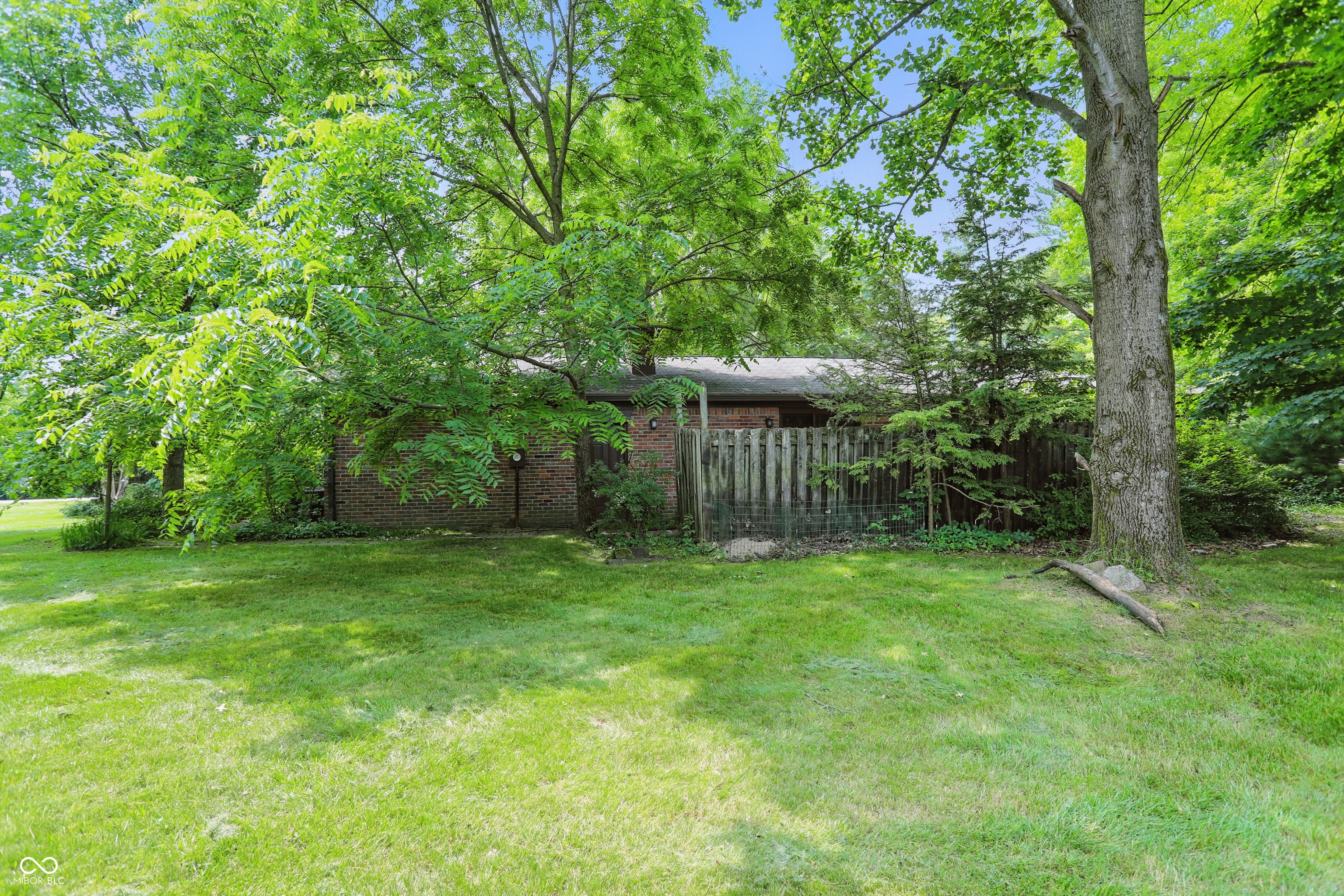 9101 Ditch Road Indianapolis, IN 46260 - Photo 39 of 39 Gallery Image 39