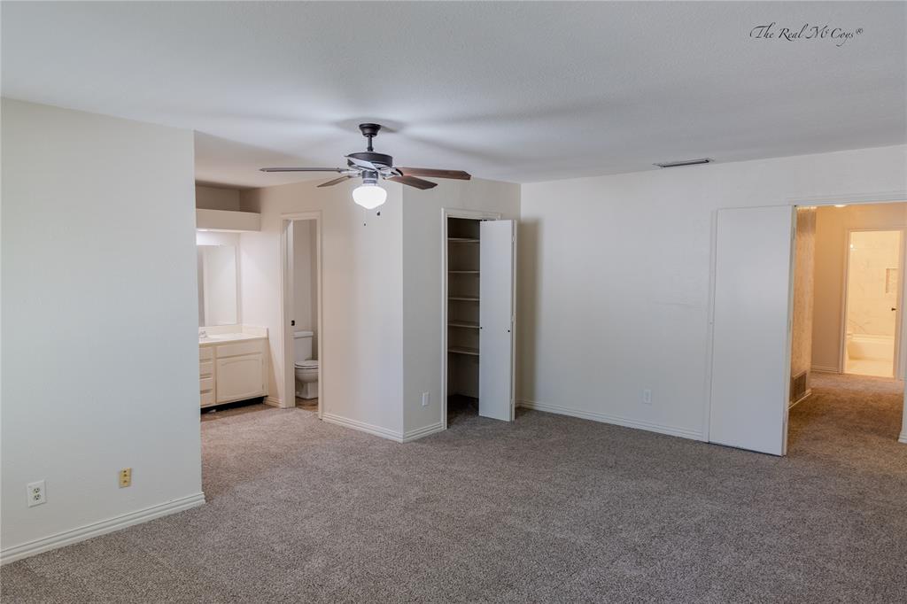 3101 Raintree Drive Plano, TX 75074 - Photo 6 of 17 Spacious Primary!