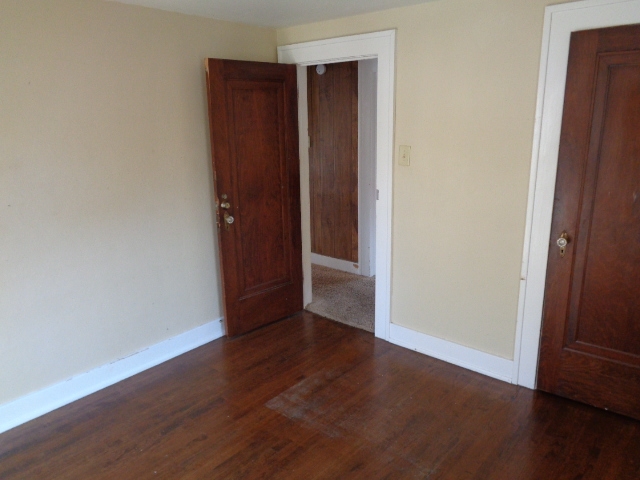 3523 Reed Street Fort Wayne, IN 46806 - Photo 6 of 8 Gallery Image 6