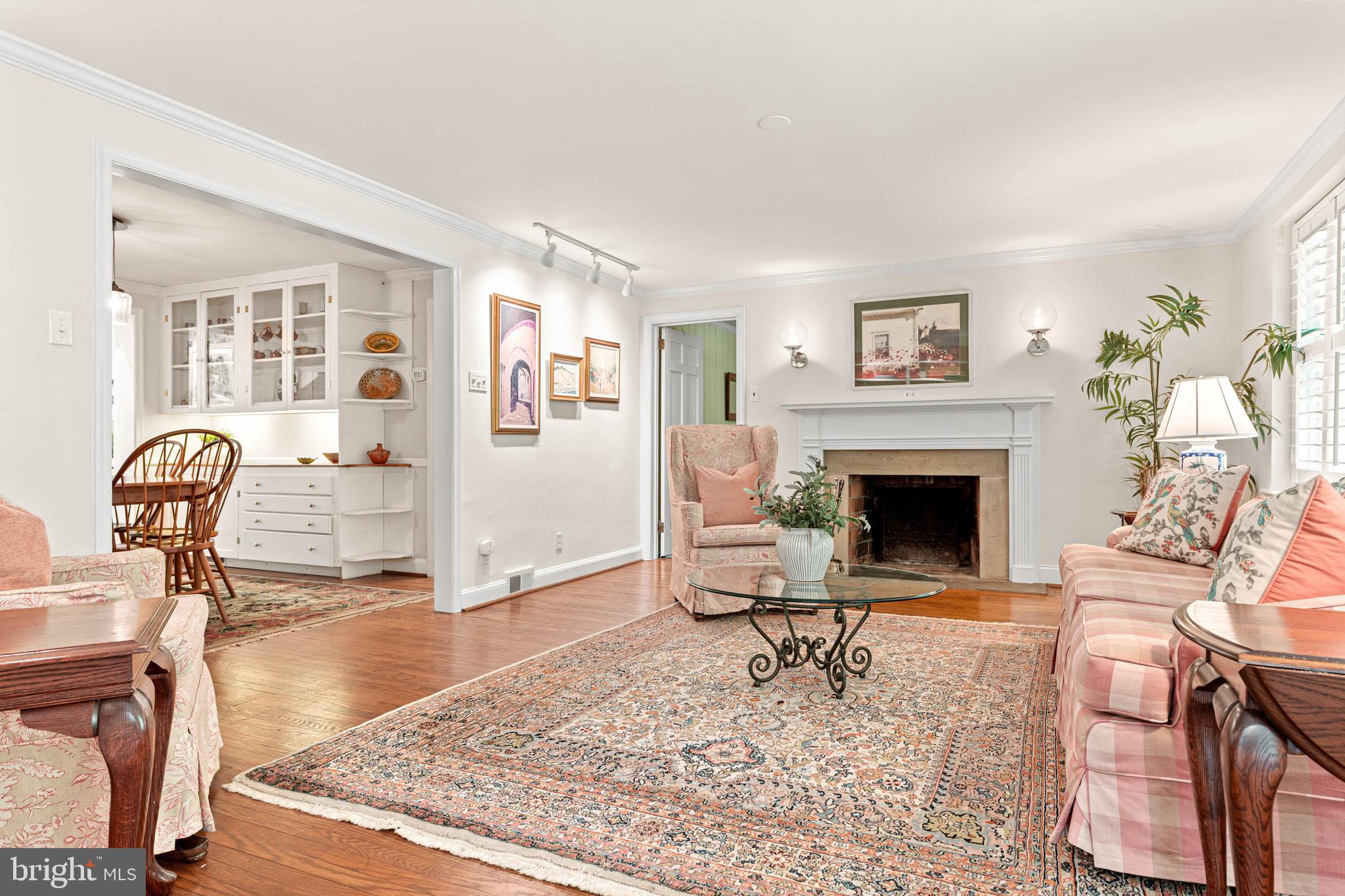 223 Upper Gulph Road Wayne, PA 19087 - Photo 4 of 56 Living Room