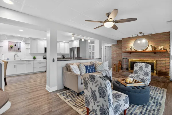 $649,000 | 160 Eastshore Drive, Jerome, MI 49249