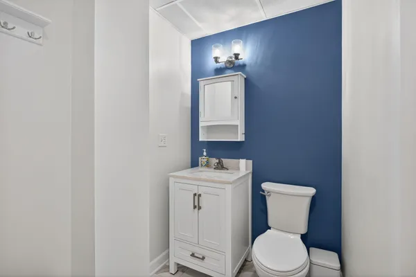 $649,000 | 160 Eastshore Drive, Jerome, MI 49249