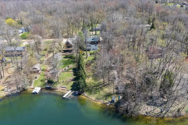 $649,000 | 160 Eastshore Drive, Jerome, MI 49249