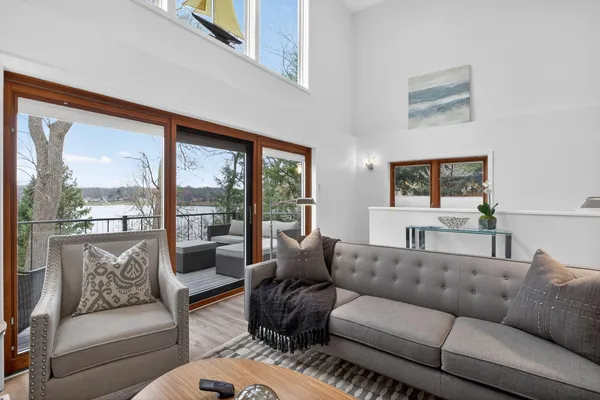 $649,000 | 160 Eastshore Drive, Jerome, MI 49249