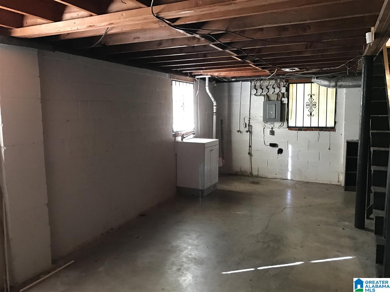 1048 50th Street South Birmingham, AL 35222 - Photo 16 of 23