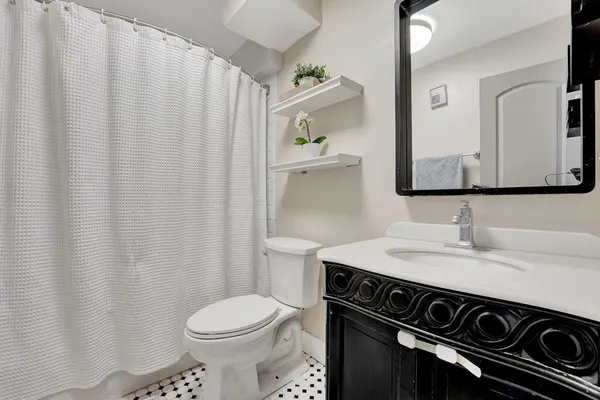 $375,000 | 2311 Northeast 36th Street, Unit 1F, Lighthouse Point, FL 33064