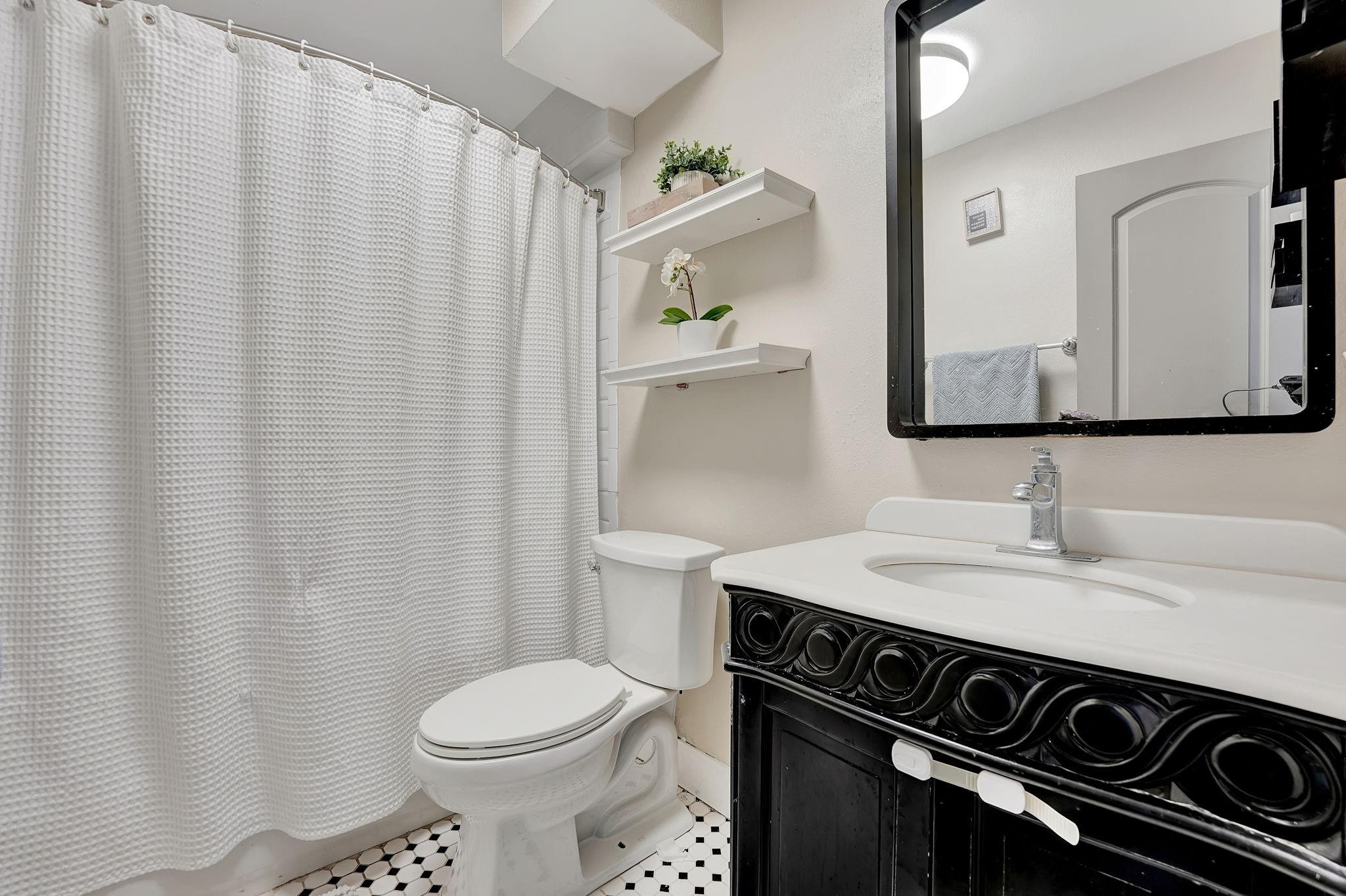 2311 Northeast 36th Street, Unit 1F Lighthouse Point, FL 33064 - Photo 21 of 35 Photo 22