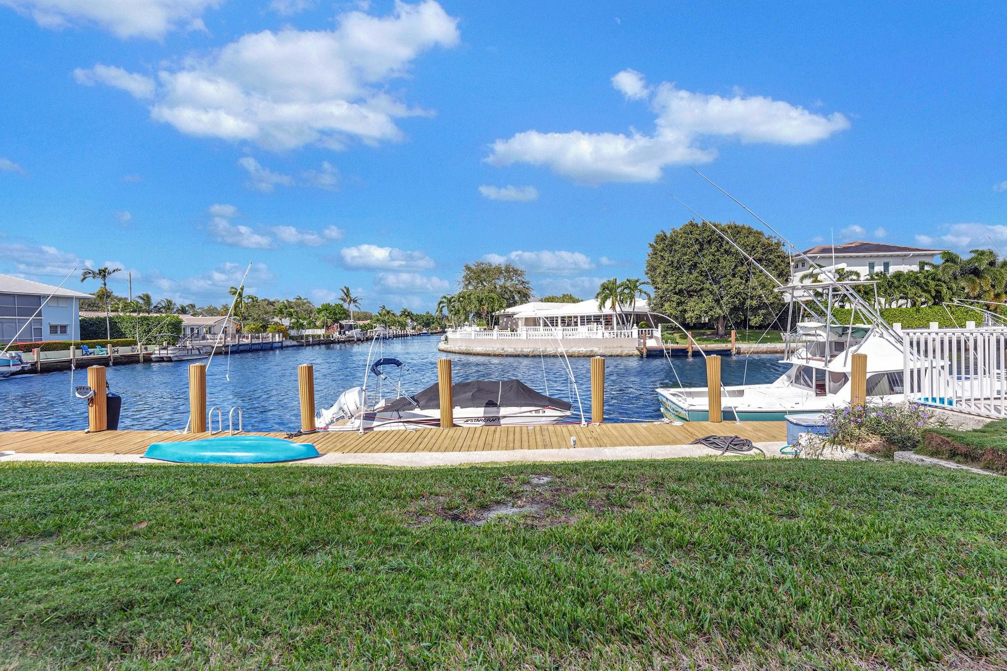 2311 Northeast 36th Street, Unit 1F Lighthouse Point, FL 33064 - Photo 3 of 35 Walk out your backdoor to dock