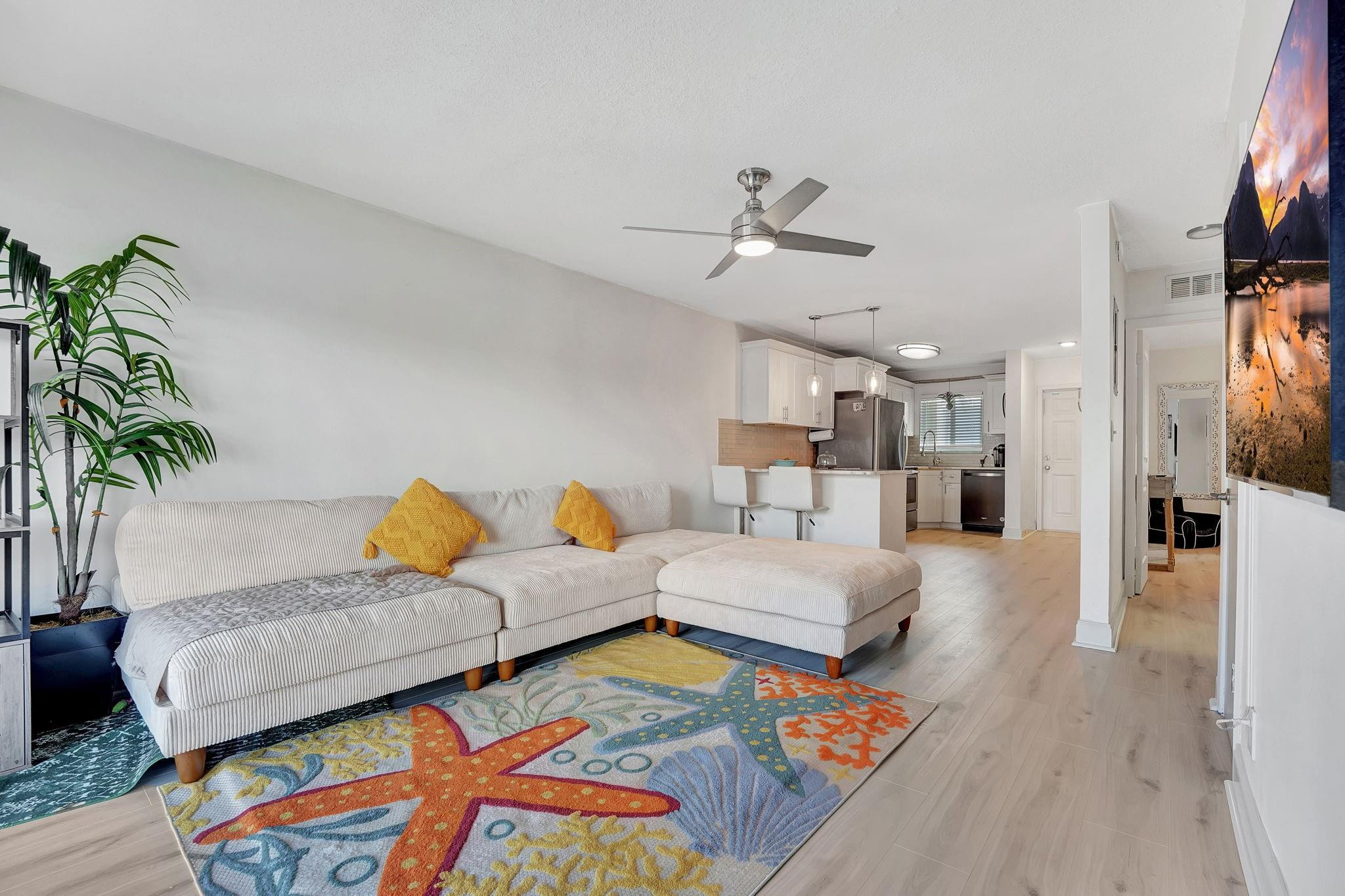 2311 Northeast 36th Street, Unit 1F Lighthouse Point, FL 33064 - Photo 9 of 35 Spacious Living Room