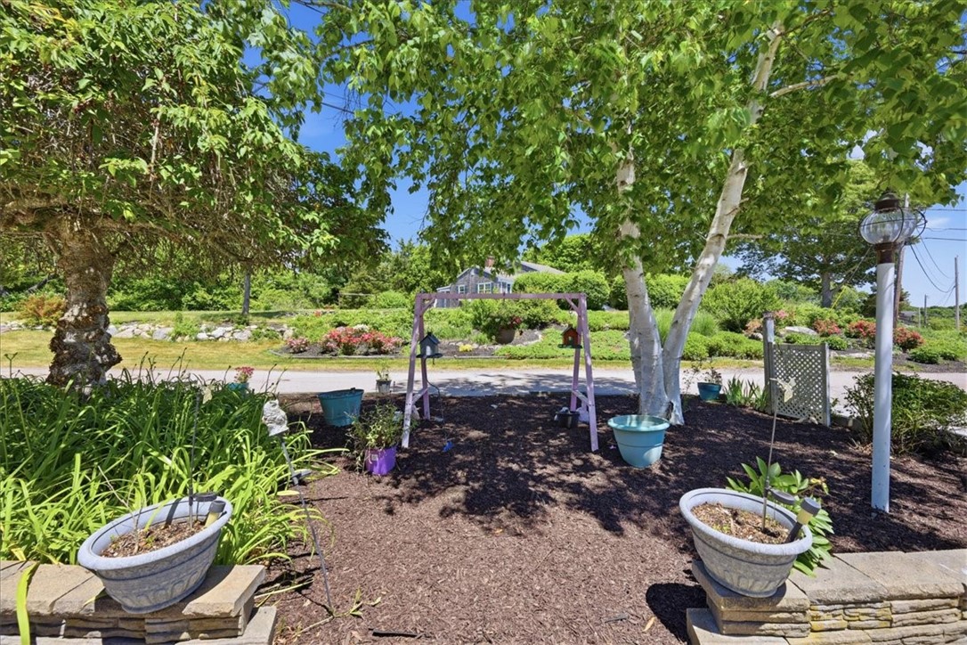 10 Island View Court Westerly, RI 02891 - Photo 33 of 37