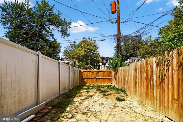 $225,000 | 316 South Mount Street, Baltimore, MD 21223