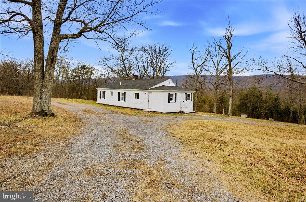 3221 Laurel Grove Road Winchester, VA 22602 - Photo 1 of 13