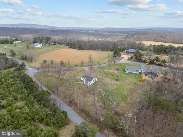 $329,000 | 3221 Laurel Grove Road, Winchester, VA 22602