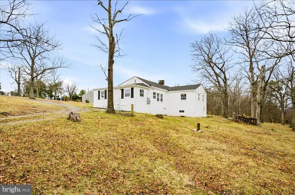 $329,000 | 3221 Laurel Grove Road, Winchester, VA 22602