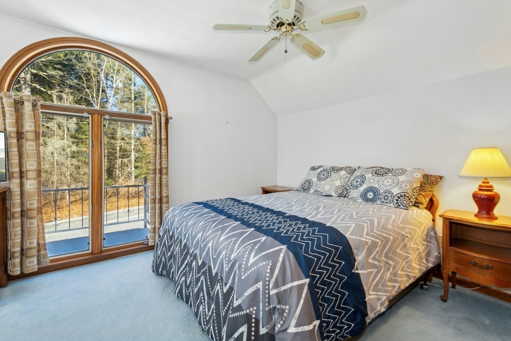 423 Goldthwaite Road Northbridge, MA 01588 - Photo 25 of 30