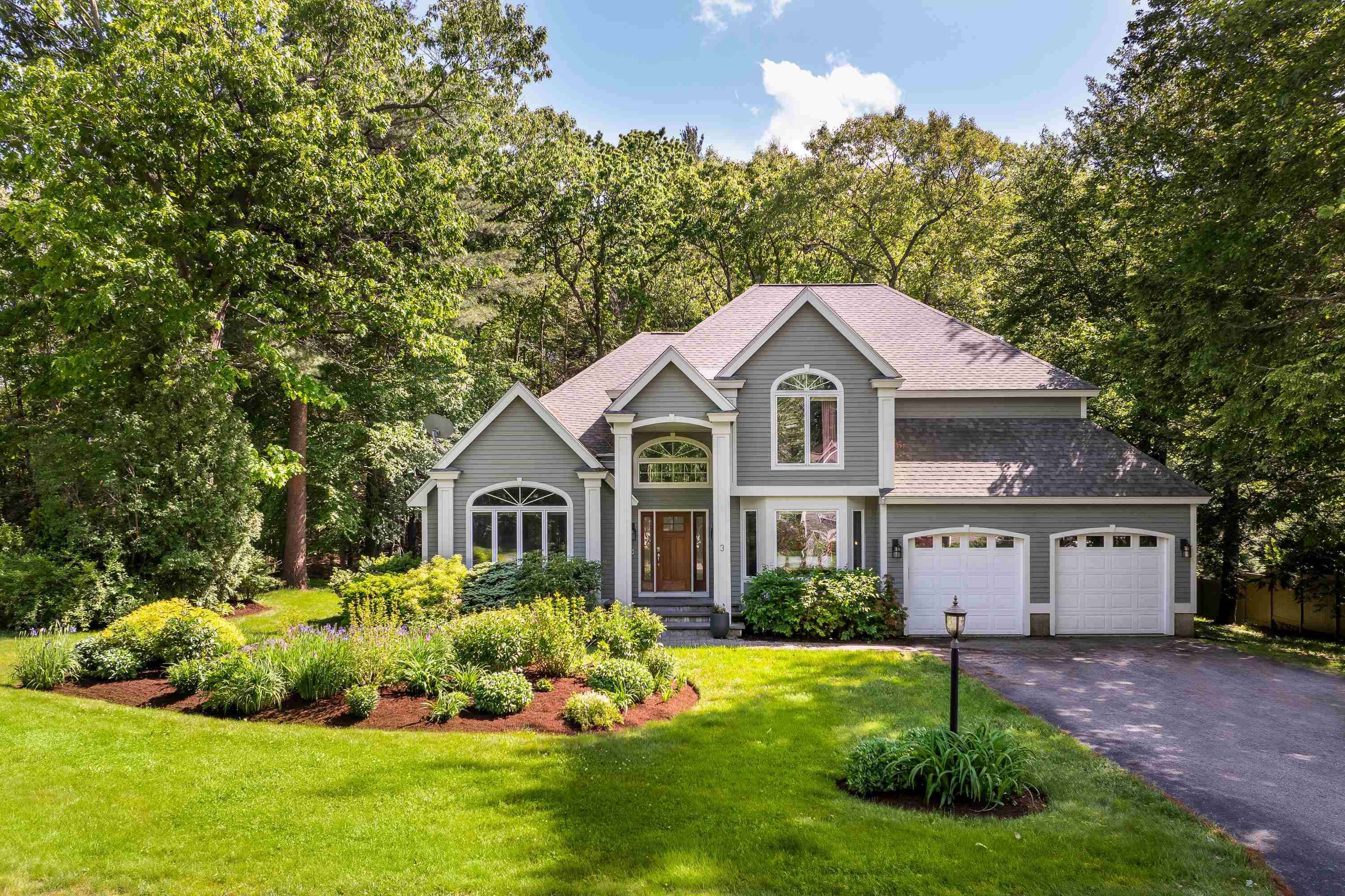 3 Fieldstone Circle Hampton, NH 03842 - Photo 1 of 31 Gallery Image 1