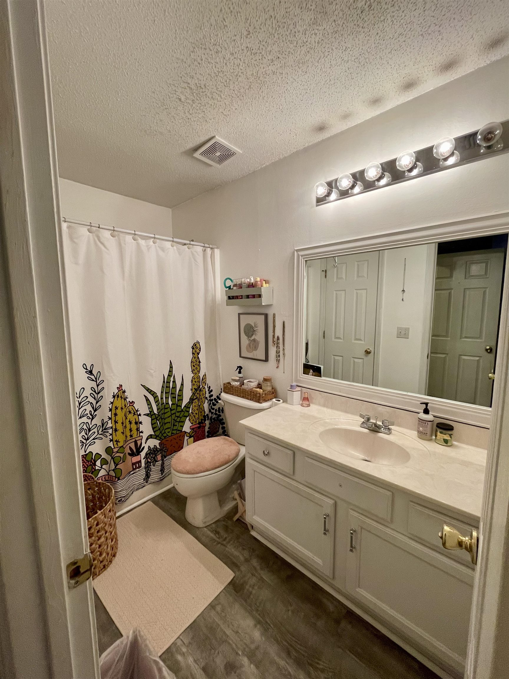 176 Robbins Boulevard Daphne, AL 36526 - Photo 7 of 17