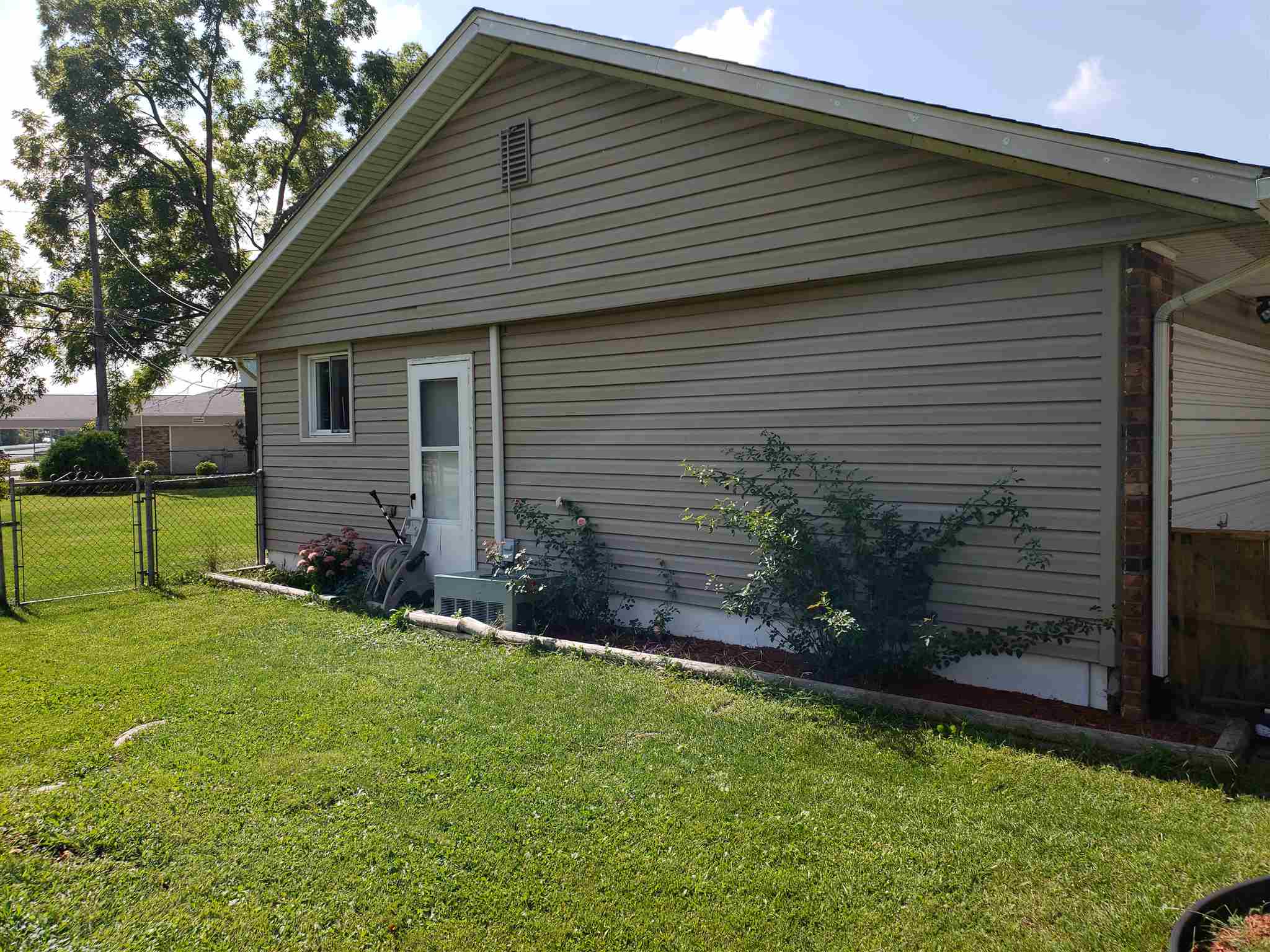 1730 Cinnamon Road Fort Wayne, IN 46825 - Photo 24 of 26 Gallery Image 24