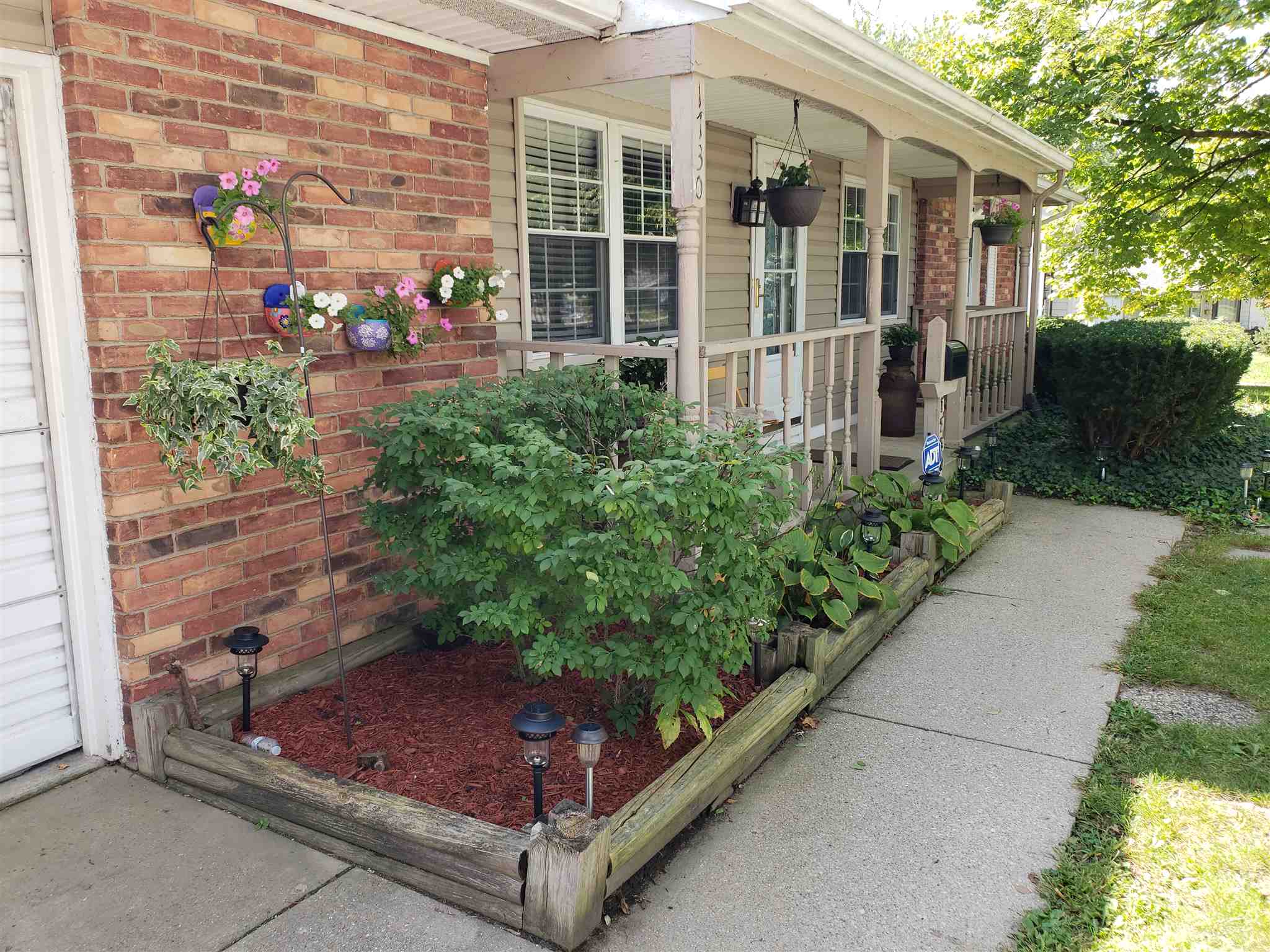 1730 Cinnamon Road Fort Wayne, IN 46825 - Photo 4 of 26 Gallery Image 4