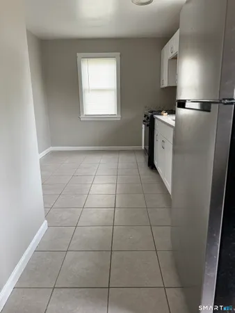 $1,700 | 92 Great Hill Road, East Hartford, CT 06108