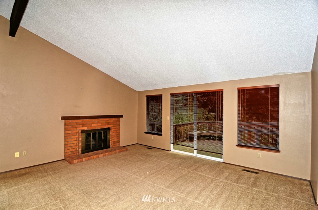 2711 168th Street Southeast Bothell, WA 98012 - Photo 4 of 22