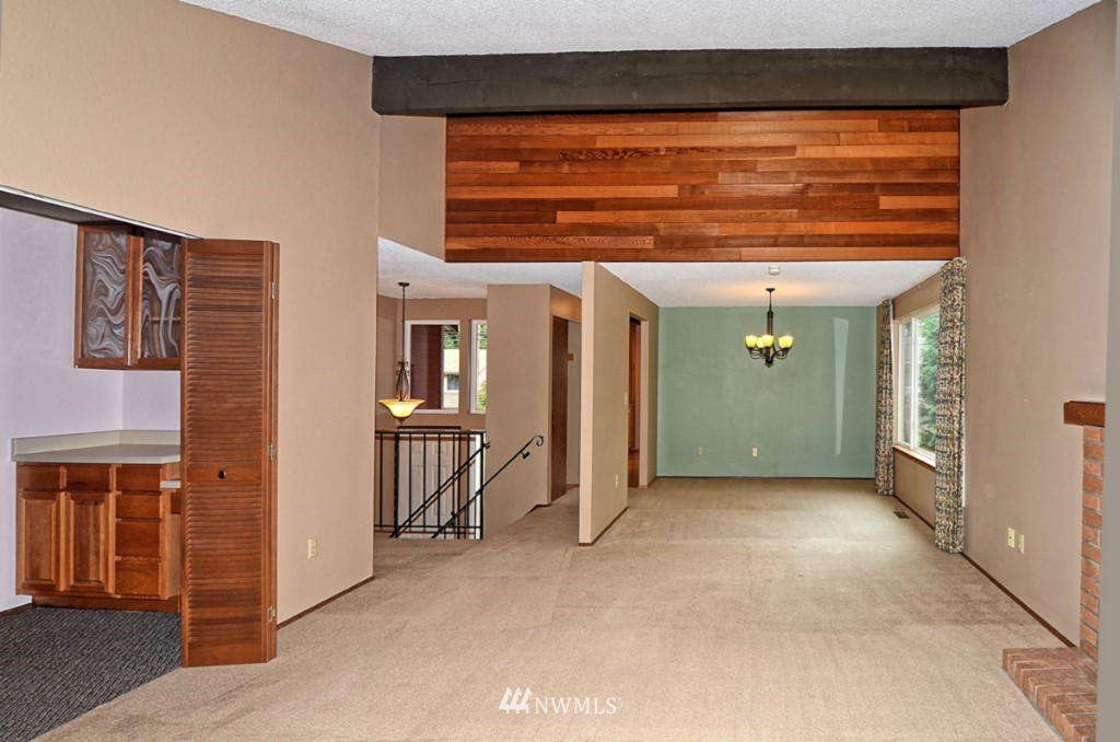2711 168th Street Southeast Bothell, WA 98012 - Photo 5 of 22