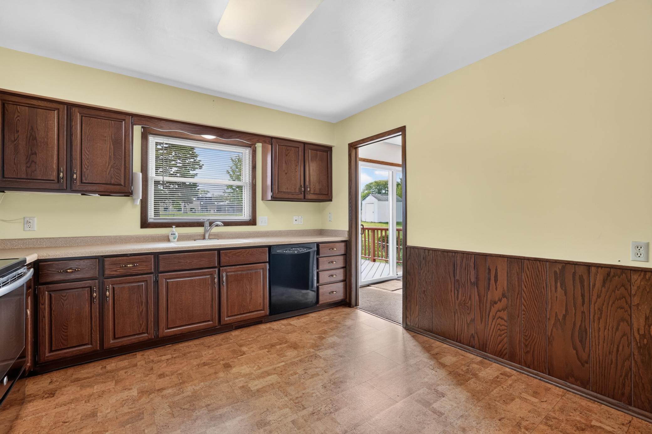 2332 4th Avenue Northwest Rochester, MN 55901 - Photo 39 of 56 Gallery Image 39