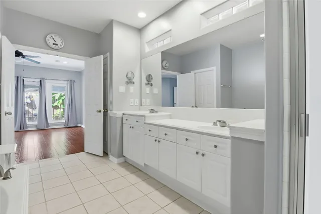 $3,900 | 201 Las Brisas Street, Kemah, TX 77565