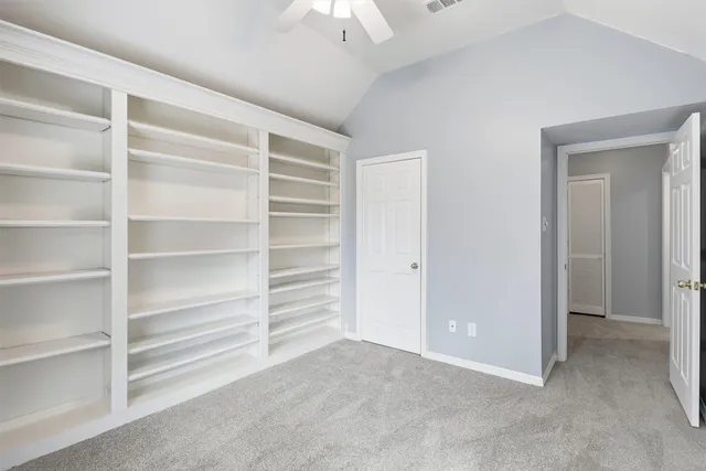 $3,900 | 201 Las Brisas Street, Kemah, TX 77565