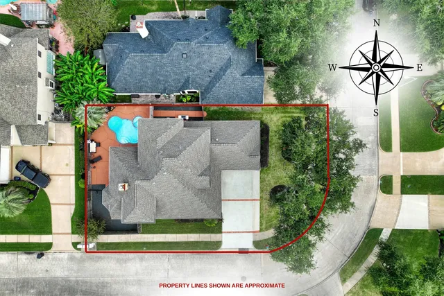 $3,900 | 201 Las Brisas Street, Kemah, TX 77565