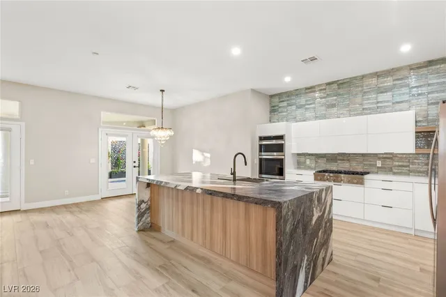 $1,175,000 | 1605 Shadow Rock Drive, Las Vegas, NV 89117