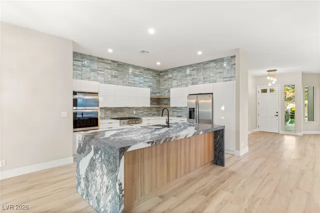 $1,175,000 | 1605 Shadow Rock Drive, Las Vegas, NV 89117