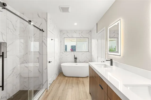 $1,175,000 | 1605 Shadow Rock Drive, Las Vegas, NV 89117