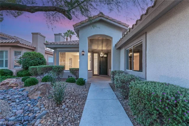 $1,175,000 | 1605 Shadow Rock Drive, Las Vegas, NV 89117