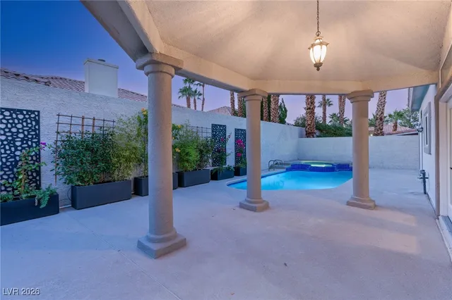 $1,175,000 | 1605 Shadow Rock Drive, Las Vegas, NV 89117