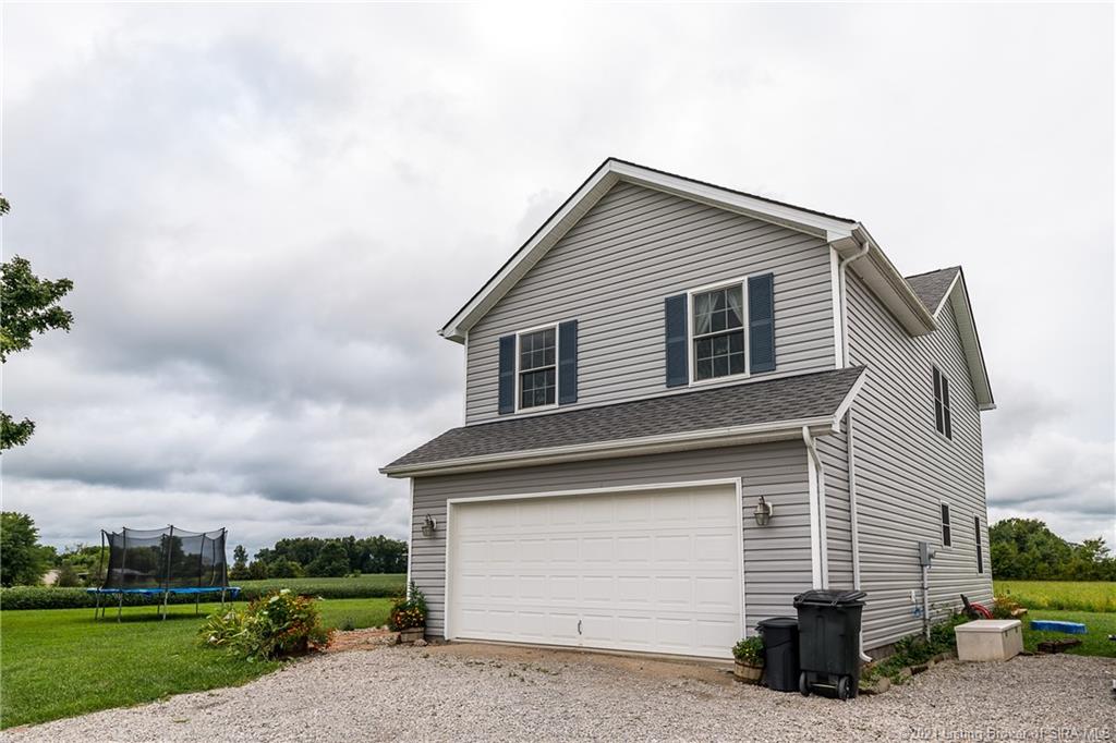 4011 Goss Road New Washington, IN 47162 - Photo 2 of 33