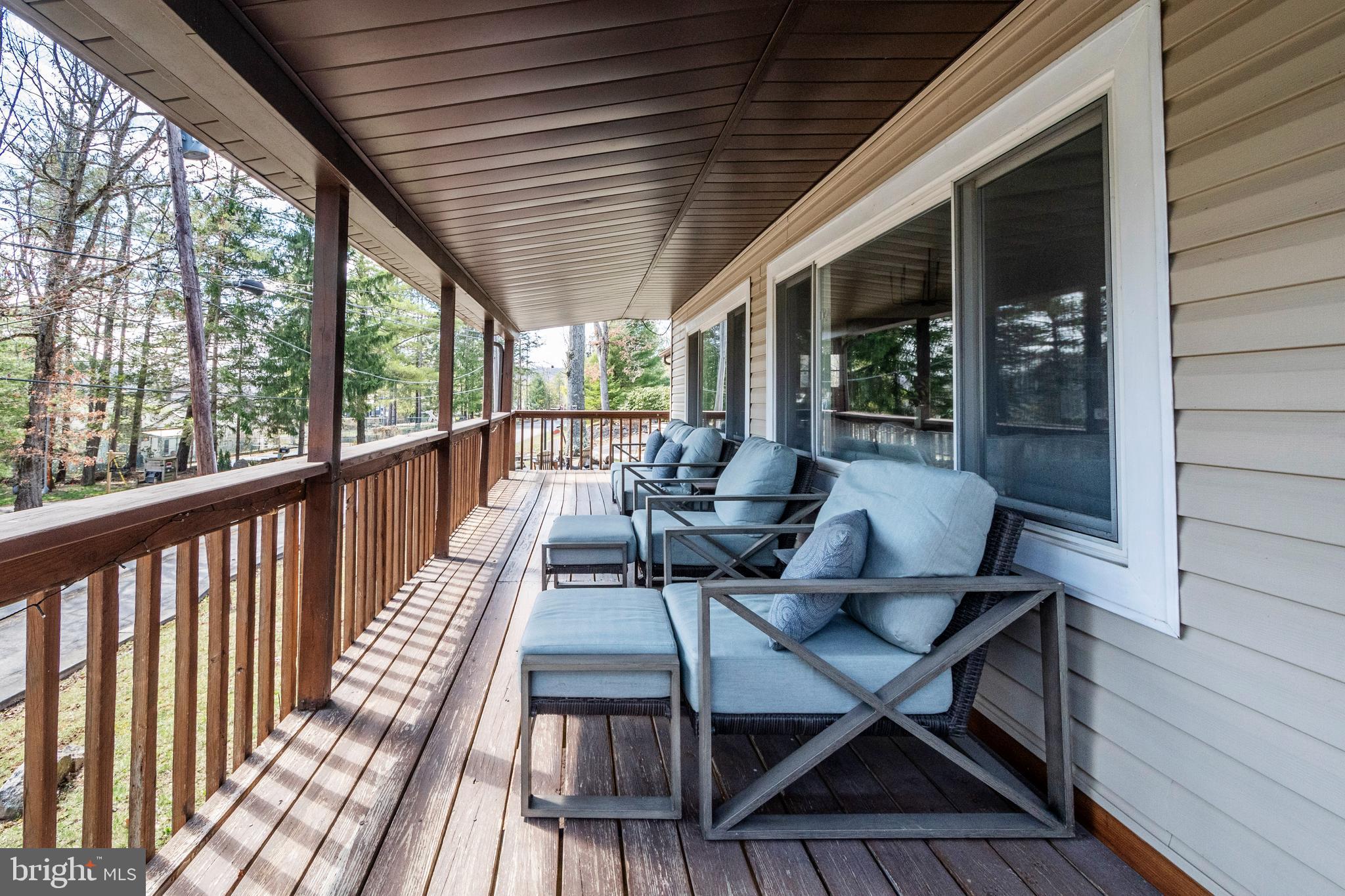 16 Jrs Drive McHenry, MD 21541 - Photo 13 of 57 a outdoor space with chairs
