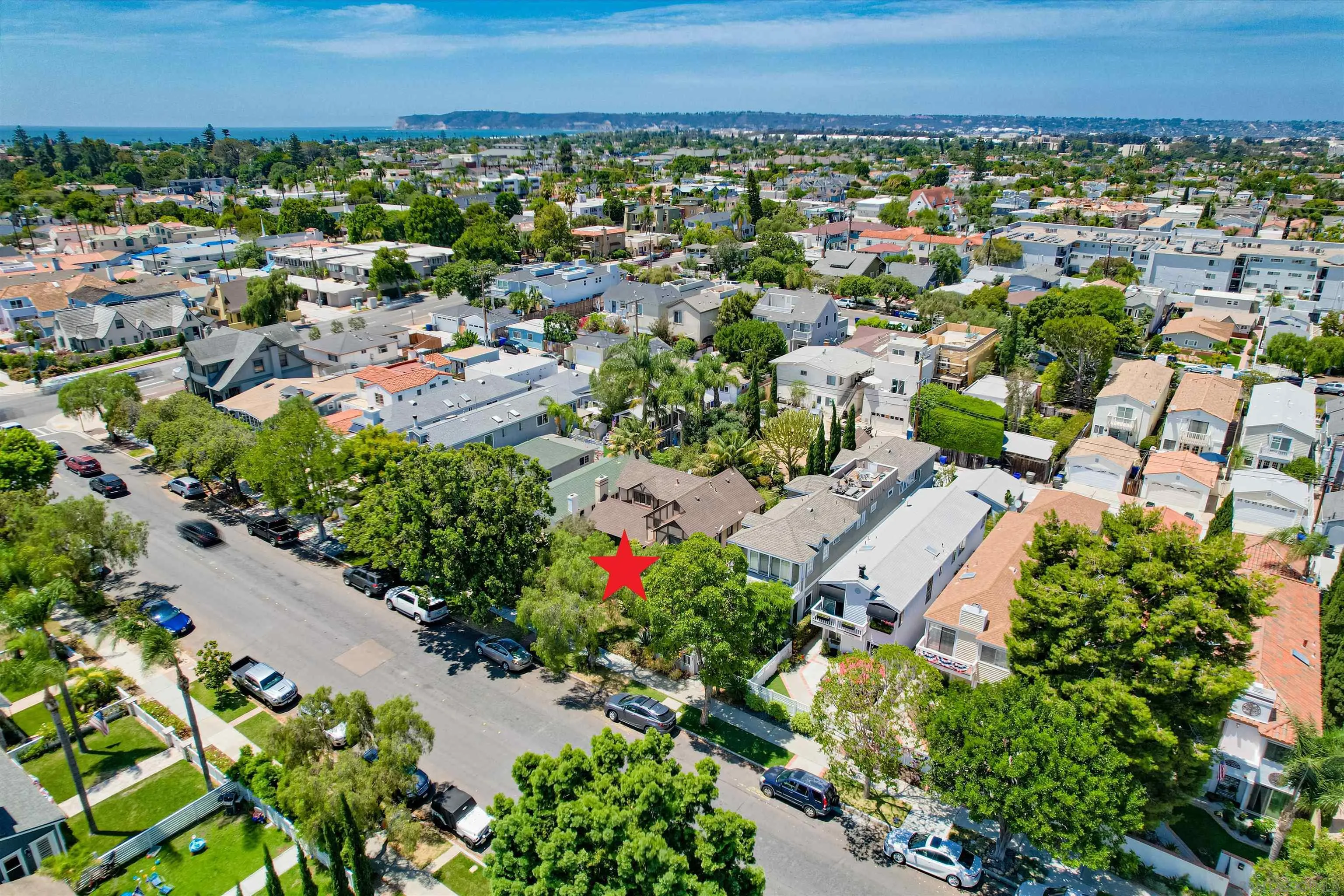 340 B Avenue Coronado, CA 92118 - Photo 3 of 31