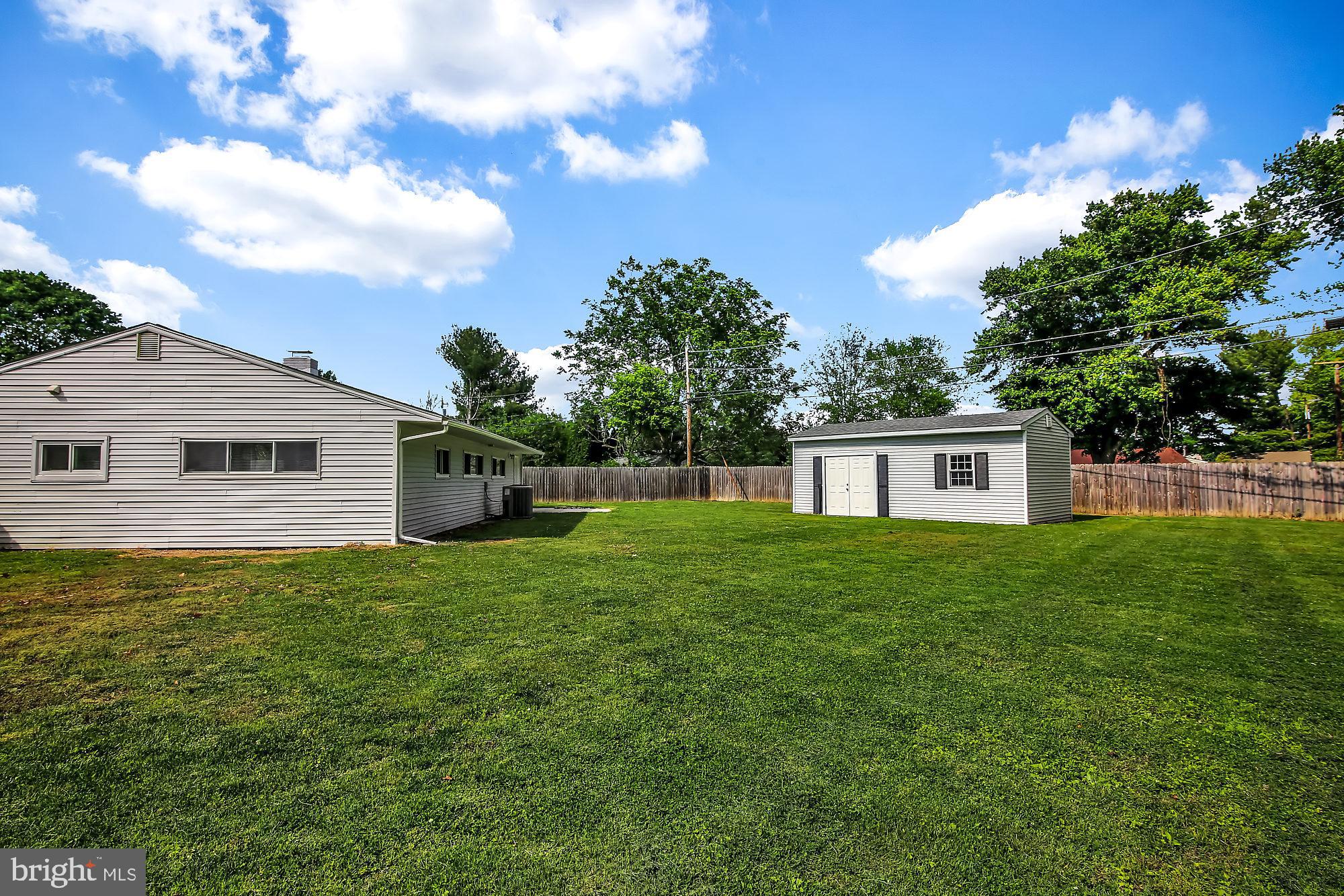 38 Kollman Drive Newark, DE 19713 - Photo 22 of 23 a front view of a house with a yard