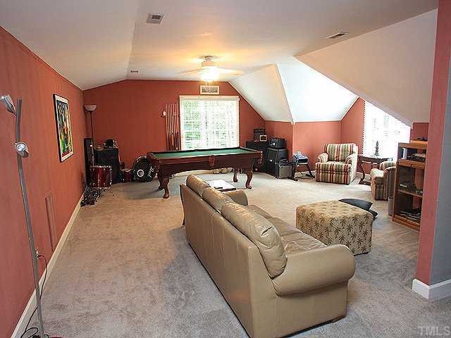 12021 Pembridge Lane Raleigh, NC 27613 - Photo 9 of 11 Gallery Image 9